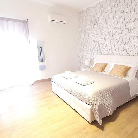 Twin Room Apulia Accommodation - Bari Policlinico المظهر الخارجي الصورة
